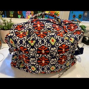 ⚡️ Vera Bradley Duffle Weekender ⚡️